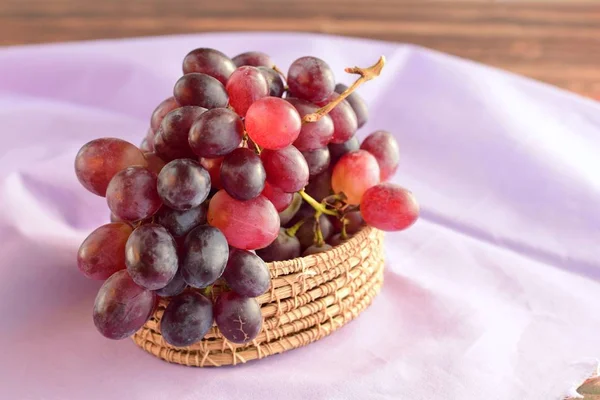 Closeup Fresh Ripe Grapes — Fotografia de Stock