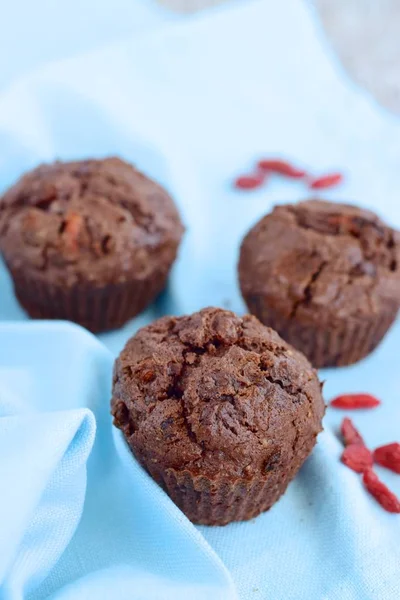 Schokolade Kokos Goji Beere Muffins — Stockfoto