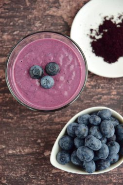 Yabanmersini Smoothie 'yi kapat.