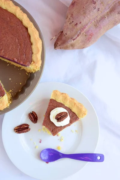 Домашний Веганский Свекольный Шоколадный Торт — стоковое фото