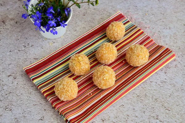 Coconut Sweet Potato Energy Balls —  Fotos de Stock