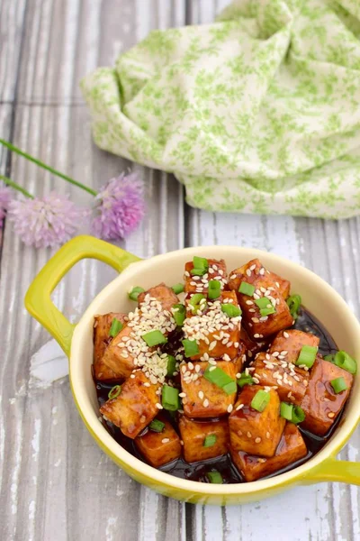 Diced Tofu Soy Sauce Sesame Seeds Chives — Foto Stock
