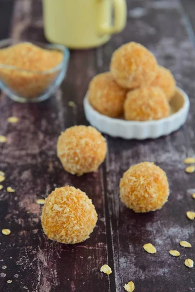 Sweet Potato Oat Coconut Energy Balls Dark Wooden Background — Fotografia de Stock