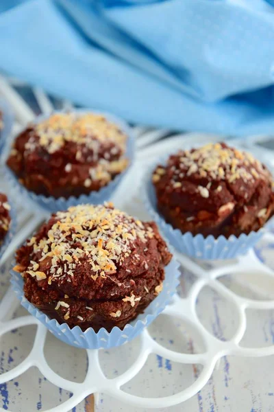 Rote Bete Kokosschokolade Muffins Stockbild