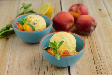 Peach ice cream with lemon mint flavor