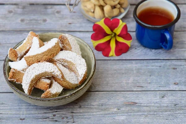 Putri Salju Kacang Mede Crescent Shaped Cookies Cashew Coated Powdered — Stock Photo, Image