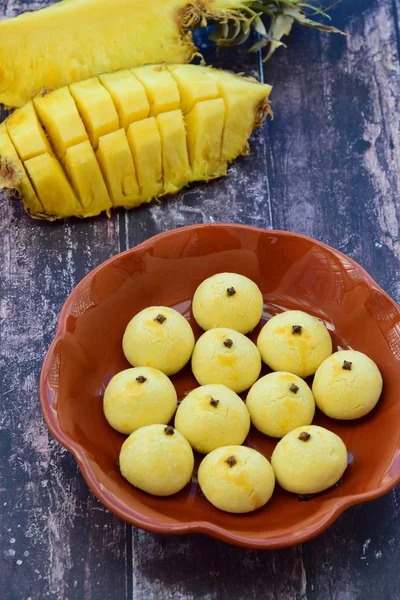 Nastar Pineapple Tart Cookies Fresh Pineapple Fruit Background Traditional Indonesian — Stock Photo, Image