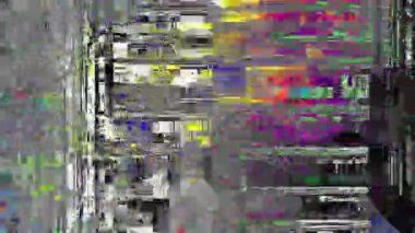 Video parazit görüntülerini döngüye sokuyorum. Bir Datamoshing videosunun taklidi.