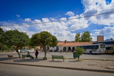 Humahuaca, Jujuy - 27.03.2019: Jujuy, Arjantin'deki Humahuaca otobüs istasyonunun görünümü
