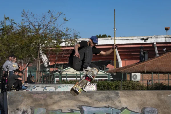 Buenos Aires Argentine 2018 Homme Pratiquant Skateboard — Photo