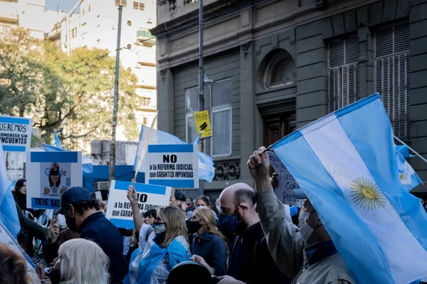 Buenos Aires Argentina 2020 Folk Protesterar Mot Regeringens Avsikt Att — Stockfoto