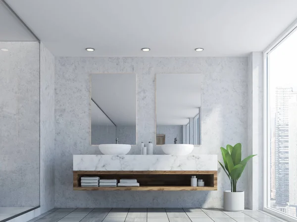 Banyo Mermer Duvarlar Beyaz Mutfak Tezgahı Üzerinde Bir Çift Lavabo — Stok fotoğraf
