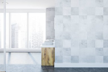 Beyaz çini lüks banyo iç bir beton zemin, bir ahşap Çift Kişilik gemi lavabo ve yukarıda asılı iki dar aynalar. Yan görünümü 3d render sahte duvar