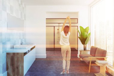 Kadın beyaz çini ferah lüks banyo iç bir beton zemin, bir ahşap Çift Kişilik gemi lavabo ve dar bir ayna üstünde asılı. Bir kanepe. 3D render sahte tonlu görüntü