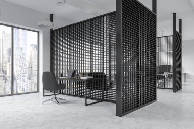 Beyaz bilgisayar sandalyeler ve siyah ofis koltukları ile siyah ofis kabinleri. Panoramik pencerelere. Yan görünümü. 3D render