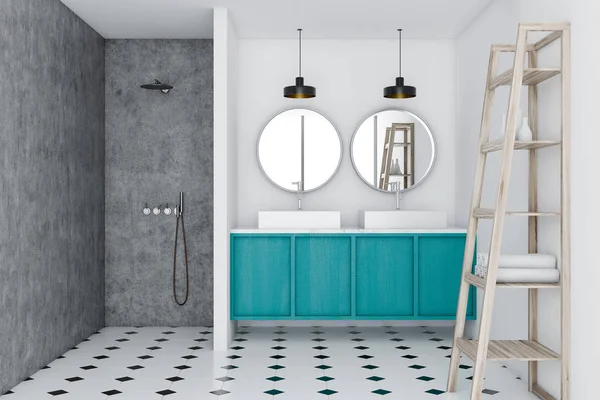 Λευκό Πολυτελές Εσωτερικό Μπάνιο Ένα Τσιμεντένιο Πάτωμα Ένα Μπλε Διπλό — Φωτογραφία Αρχείου