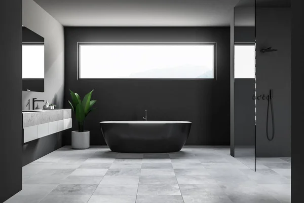 Interior Luxuoso Banheiro Com Paredes Cinza Piso Azulejo Banheira Preta — Fotografia de Stock