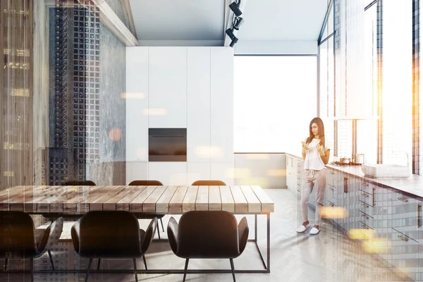 Loft Cozinha Interior Com Paredes Brancas Concreto Madeira Bancadas Brancas — Fotografia de Stock