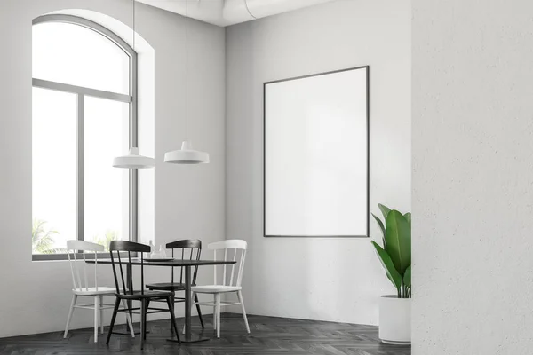 Ventanas Arqueadas Interior Cafetería Con Suelo Madera Oscura Paredes Blancas — Foto de Stock