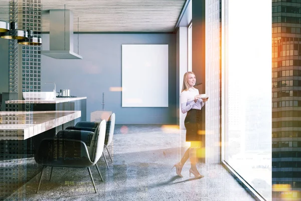 Intérieur Cuisine Panoramique Avec Des Murs Gris Sol Carrelé Une — Photo