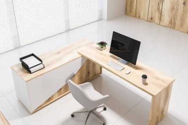 Üstten görünüm İskandinav tarzı Ofis İşyeri köşe döşenmiş bir zemin ve bilgisayar tablolar ile. Bir ahşap kitaplık duvarın yanında. 3D render alay