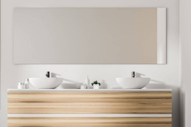 Ahşap bir tezgah üzerinde duran çift banyo lavabo. Uzun bir ayna üstünde beyaz bir duvarda asılı duruyor. 3D render alay