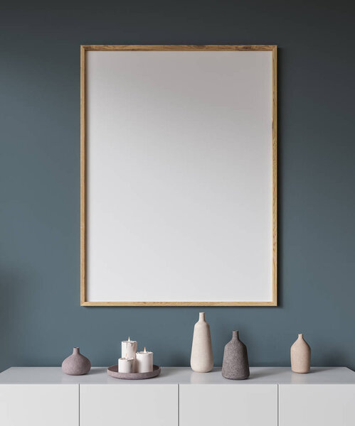 Деревянный вертикальный постер над белым шкафом с вазами и бутылками в сером интерьере гостиной. 3D рендеринг макет
