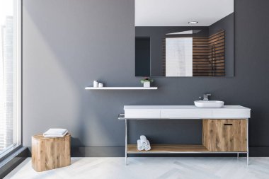 İskandinav tarzı banyo iç Gri duvarlar, beyaz bir ahşap zemin, bir lavabo ve bir tahta sandalyede yukarıda büyük bir ayna ile. Çatı katı. 3D render alay
