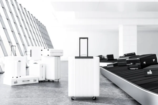 すべての白いスーツケースのスタック サイズし 大きな窓の近くの空港の床の上に立ってを形成します 真ん中に 個のスーツケース 仕事と喜びのために旅行のコンセプトです レンダリングをモックアップします — ストック写真