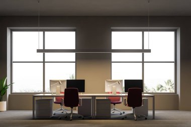 Katta ve beyaz bilgisayar masaları pembe sandalye ile önden görünüm, açık plan Office'in Gri duvarlar, bir halı ile. 3D render alay