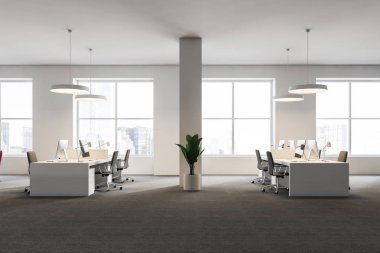 Beyaz ofis içi gri halı zemin, beyaz tavan lambaları ve sütunlar ve satırlar beyaz bilgisayar masalarının üzerinde. Büyük pencereler ile modern bir cityscape. Yan görünümü. 3D render alay