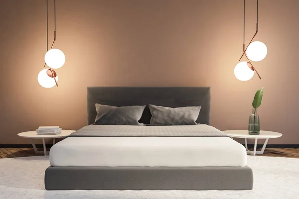 Modern Bedroom Interior Beige Walls White Carpet Master Bed Standing — Stock Photo, Image