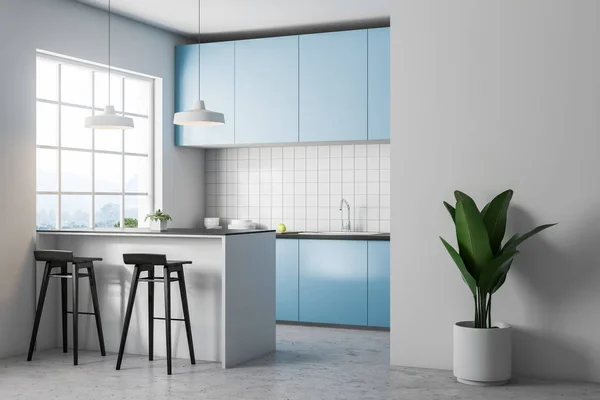 Vista Lateral Cozinha Azulejo Branco Com Piso Concreto Grande Janela — Fotografia de Stock