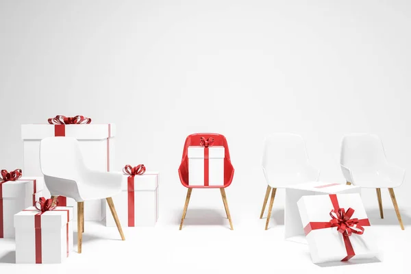 白色和红色的椅子房间 空的和闭合的白色礼物与红色丝带站立在地板和椅子 渲染模拟 — 图库照片