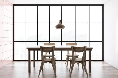 Beyaz ve pembe döşeli duvarlar, büyük pencere, ahşap zemin ve masif ahşap masa sandalye ile minimalist yemek odası iç. 3D render alay