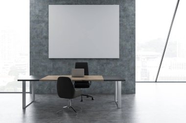 Minimalist Yöneticisi office iç Gri duvarlar ve zemin, çatı penceresi, büyük gri ve ahşap masa laptop ve ziyaretçi sandalye ile birlikte. Yatay sahte poster kadar. 3D render