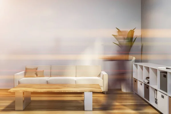 Homme Marchant Dans Salon Sombre Intérieur Avec Plancher Bois Armoire — Photo