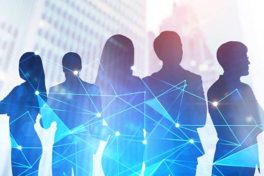 Siluetleri üzerinde modern cityscape arka plan ağ hologram ön planda ile çeşitli iş takım üyelerinin. Çift tonlu görüntü pozlaması