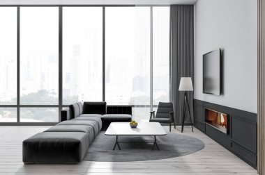 Beyaz duvarları, ahşap zemin, siyah kanepe ve koltuk sehpa ve şöminenin üzerinde bir tv ile panoramik pencere oturma odası iç. 3D render