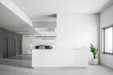 Açık alan alan ve satır kapı modern şirket ofiste duran iki dizüstü bilgisayarlar ile beyaz resepsiyon masası. 3D render