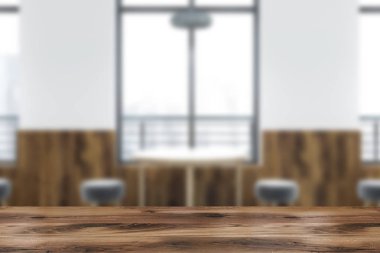 Beyaz ve ahşap duvarlar, gri zemin, büyük pencereler ahşap masa küçük gri sandalye ile yuvarlak ve ile cityscape modern kafe iç. 3d render bulanık