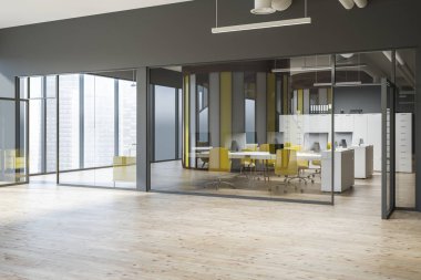 Lobiden görüldüğü gibi gri ve cam duvarlar, ahşap zemin, sarı sandalye ile bilgisayar tabloları satırları ile alan ofis iç açın. 3D render