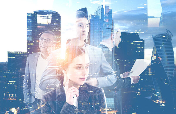 Retrato Diversos Líderes Equipos Negocios Que Trabajan Juntos Entorno Urbano — Foto de Stock