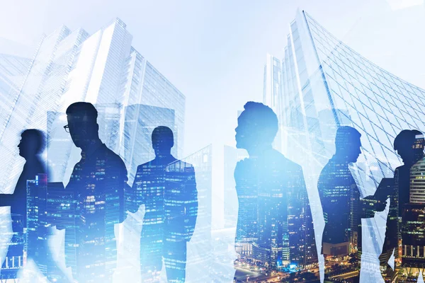 Silhouettes Diverse Business Team Members Working Together Foggy Cityscape Background — Stock Photo, Image