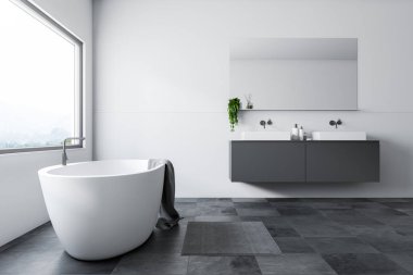Büyük pencere ve çift lavabo üzerinde gri tezgah altında ayakta beyaz küvet banyo beyaz duvarlı, kiremitli kat, yan görünüm. 3D render