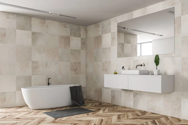 Ecke Des Modernen Badezimmers Mit Beigen Fliesenwänden Holzboden Weißem Waschbecken — Stockfoto