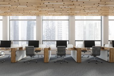 Beyaz duvarlar, ahşap tavan, şehir manzarası ve beyaz ve ahşap bilgisayar masaları sıraları ile pencereler ile şık ofis Iç. 3d render