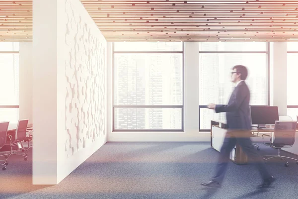 Man Betritt Das Innere Eines Modernen Büros Mit Weißen Sechseckigen — Stockfoto