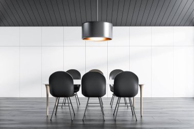 İç tavan yemek odası ile gri tavan, beyaz duvarları, koyu ahşap zemin ve üstündeki büyük tavan lambası ile gri sandalye ile uzun tablo. 3D render