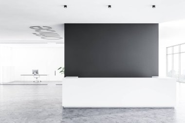 Siyah ve beyaz duvarlar, beton zemin ve cam kapı ve bilgisayar masa müdür ofis modern ofis lobisinde resepsiyon masası ayakta beyaz. 3D render